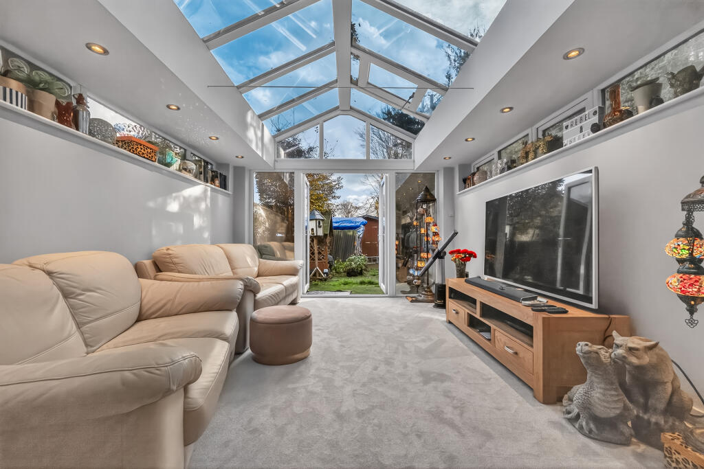 Additional image 4 of Westfield Court, St. Albans, AL4