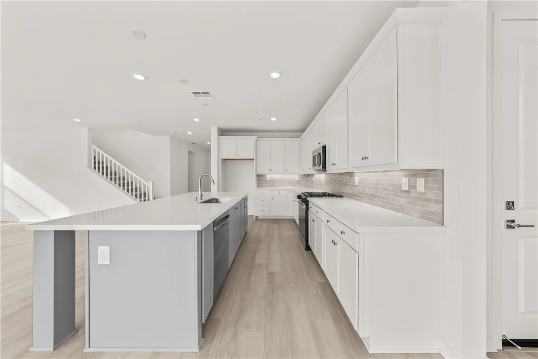 Additional image 93 of 30140 Crestline Court, Castaic, CA 91384