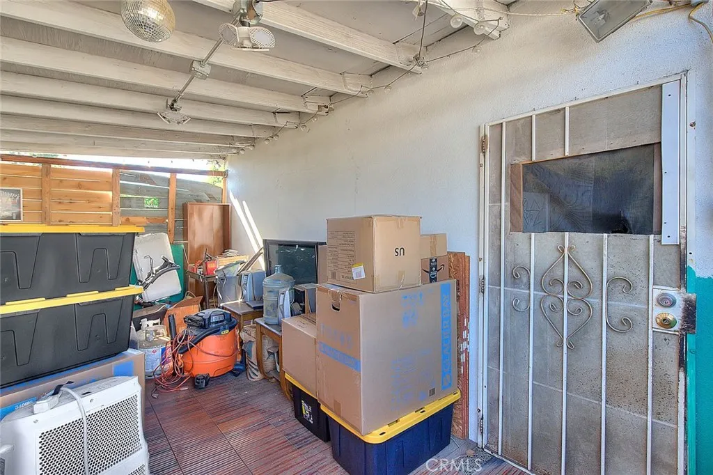 Additional image 105 of 909 W Flora Street, Ontario, CA 91762