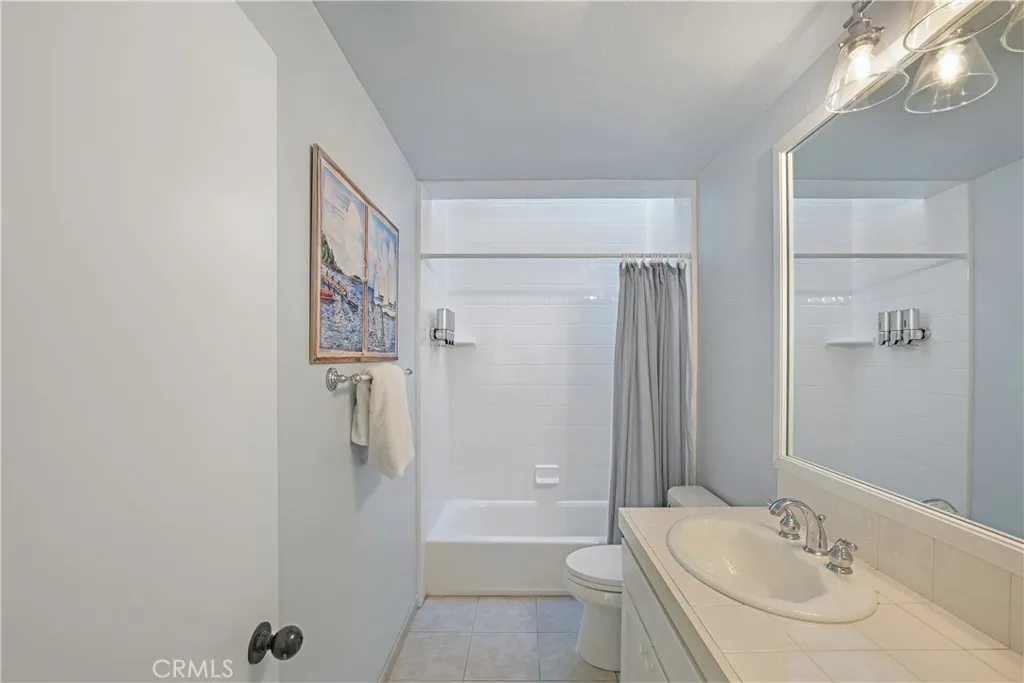 Additional image 102 of 72 A Surfside Ave, Surfside, CA 90743