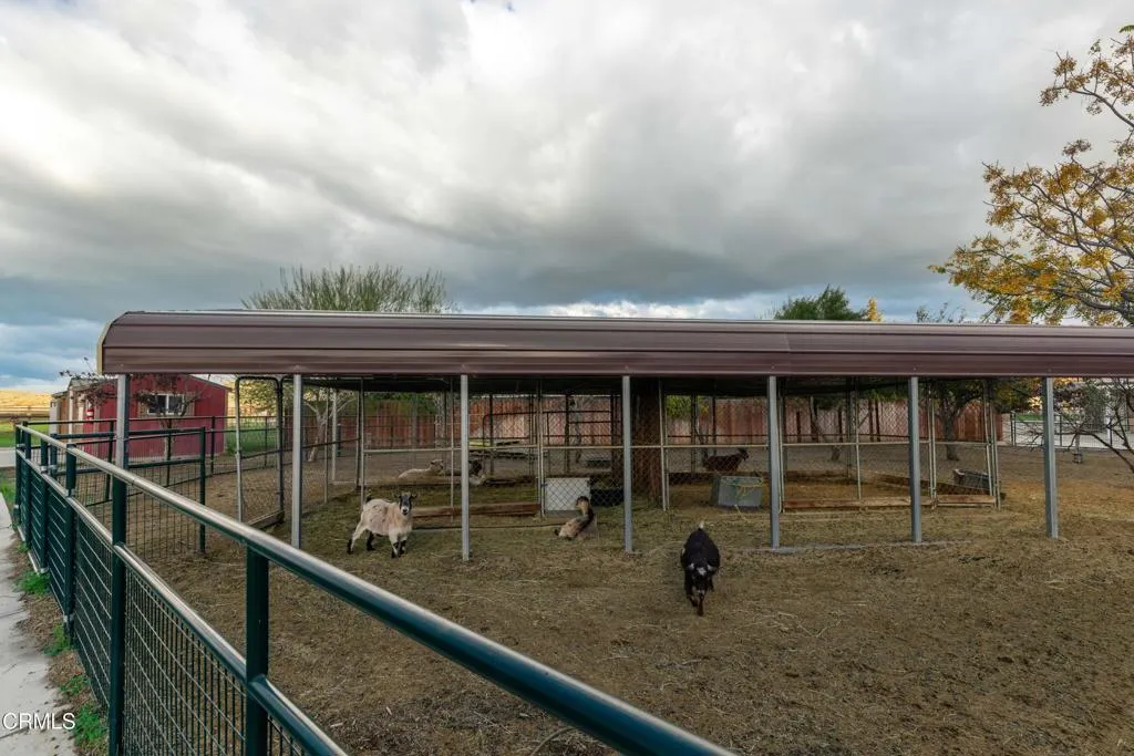 Additional image 125 of 102 Anna Lane, Bakersfield, CA 93308