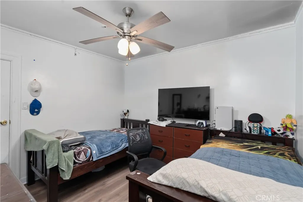 Additional image 11 of 641 W 108th St, Los Angeles, CA 90044