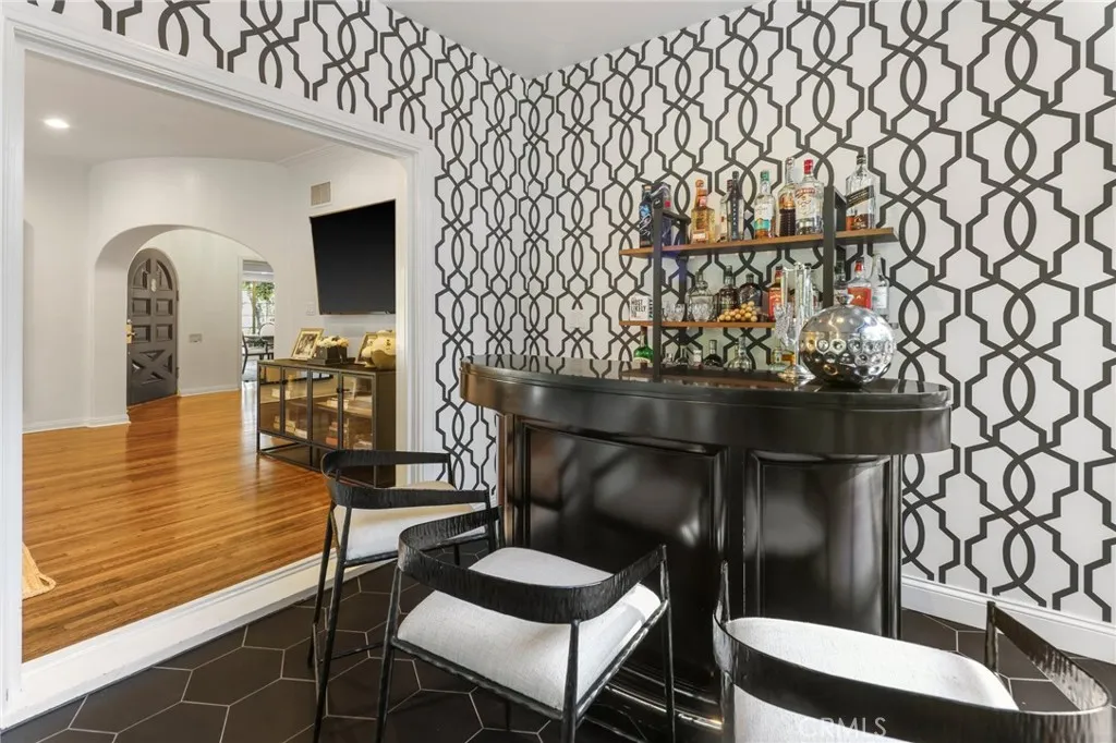 Additional image 56 of 2494 Glen Canyon Road, Altadena, CA 91001