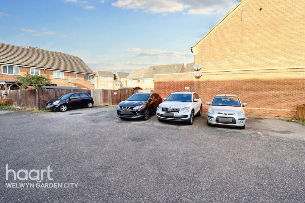 Additional image 18 of Gorseway, Hatfield