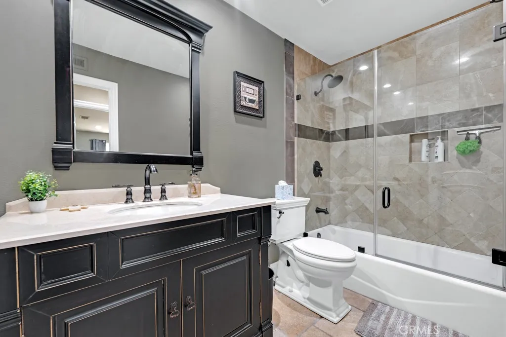 Additional image 21 of 10061 Cozycroft Ave, Chatsworth, CA 91311