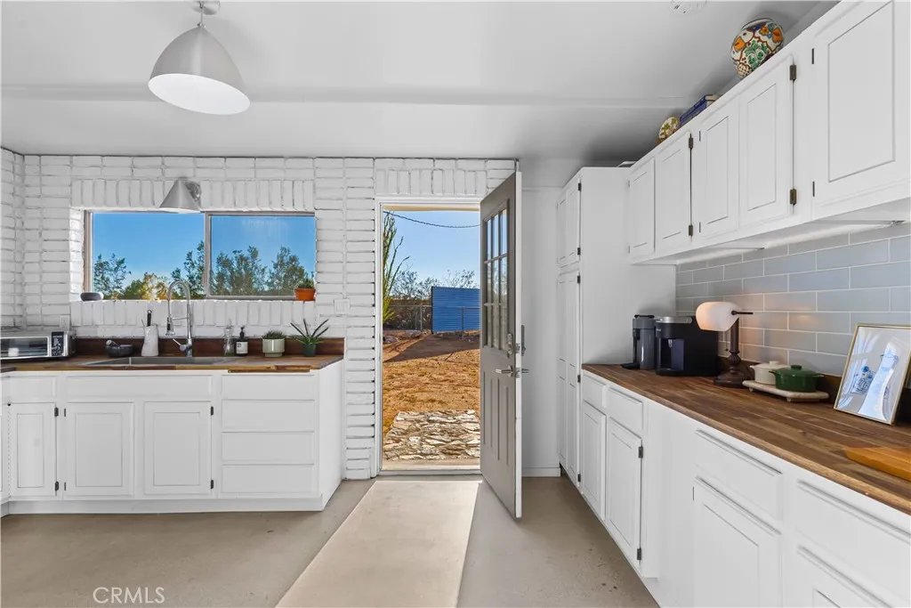 Additional image 8 of 60611 Birdie Ln, Landers, CA 92285