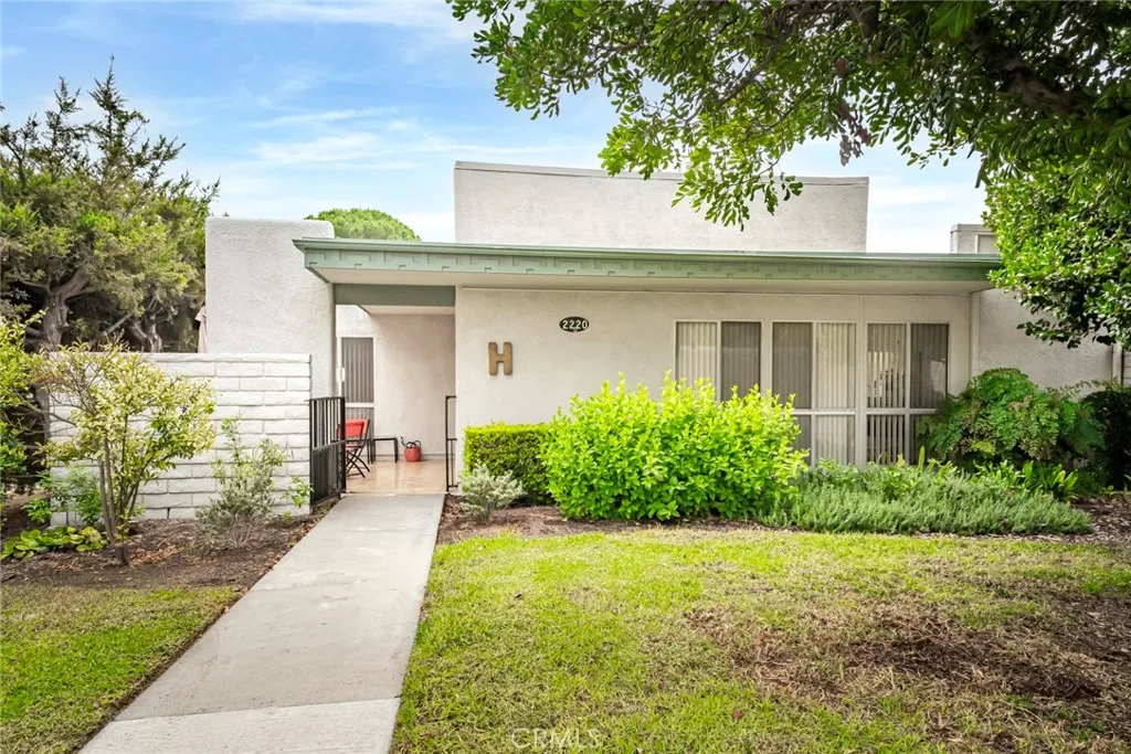 Additional image 4 of 2220 E Via Mariposa East Unit H, Laguna Woods, CA 92637