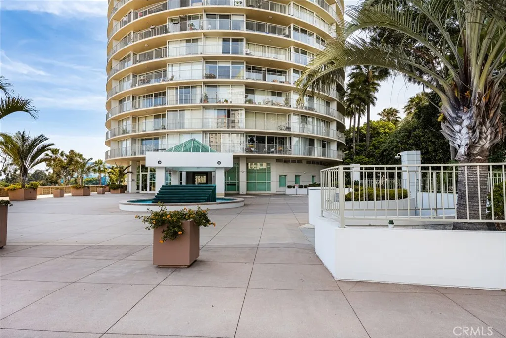 Additional image 2 of 700 E Ocean Blvd Unit 2406, Long Beach, CA 90802
