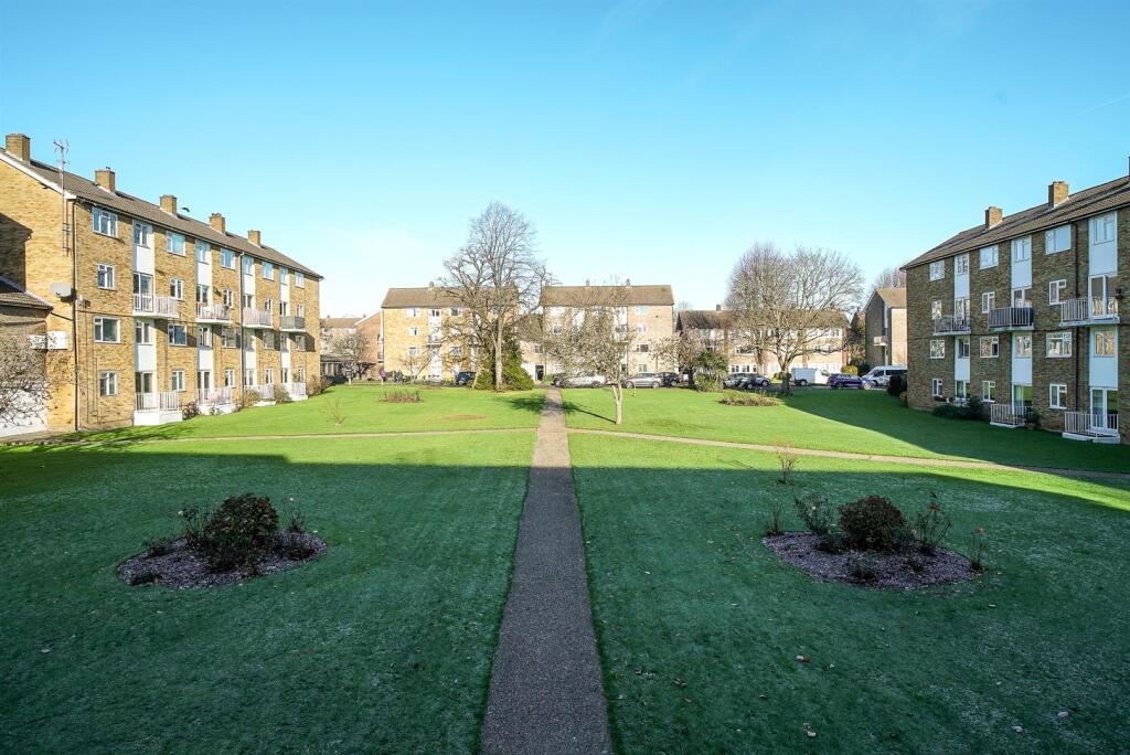 Additional image 12 of The Ridgeway, St. Albans