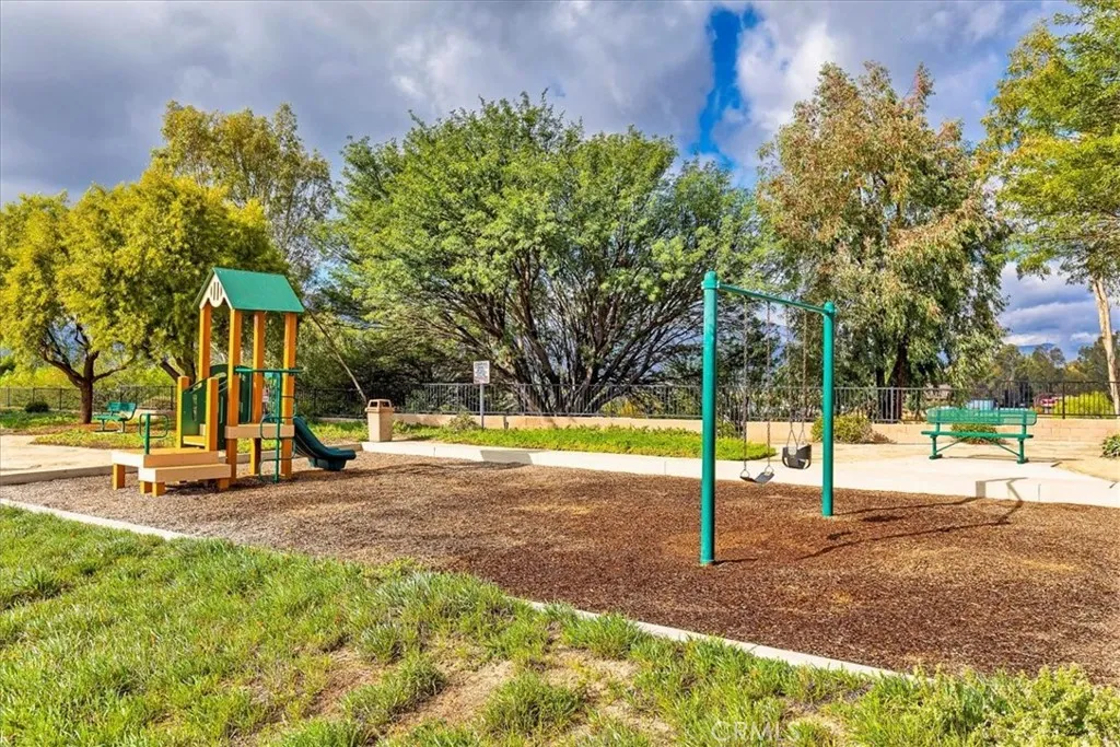 Property image for 22890 Timber Ln, Wildomar, CA 92595