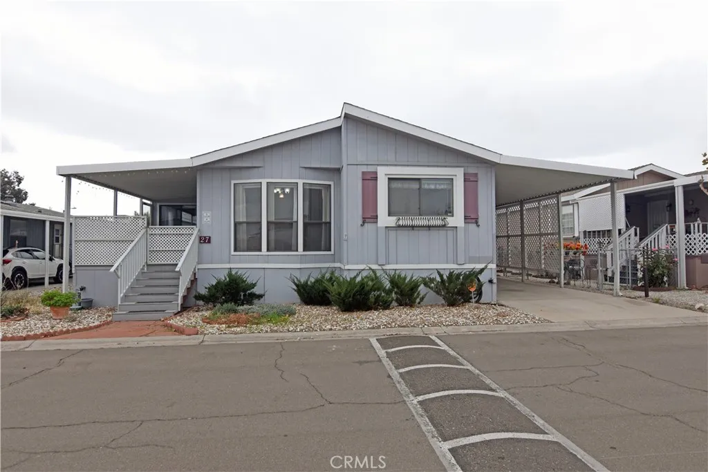9161 Santa Fe Ave E Unit 27, Hesperia, CA 92345