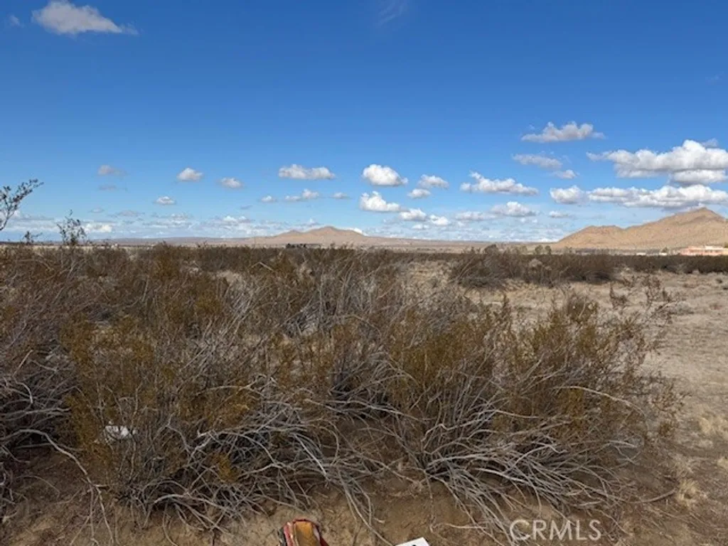 Additional image 3 of 166Th St East, Lancaster, CA 93535