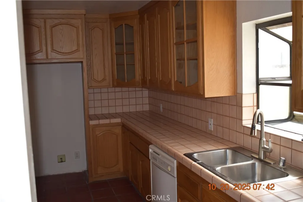 Additional image 42 of 1009 S Rimpau Blvd, Los Angeles, CA 90019