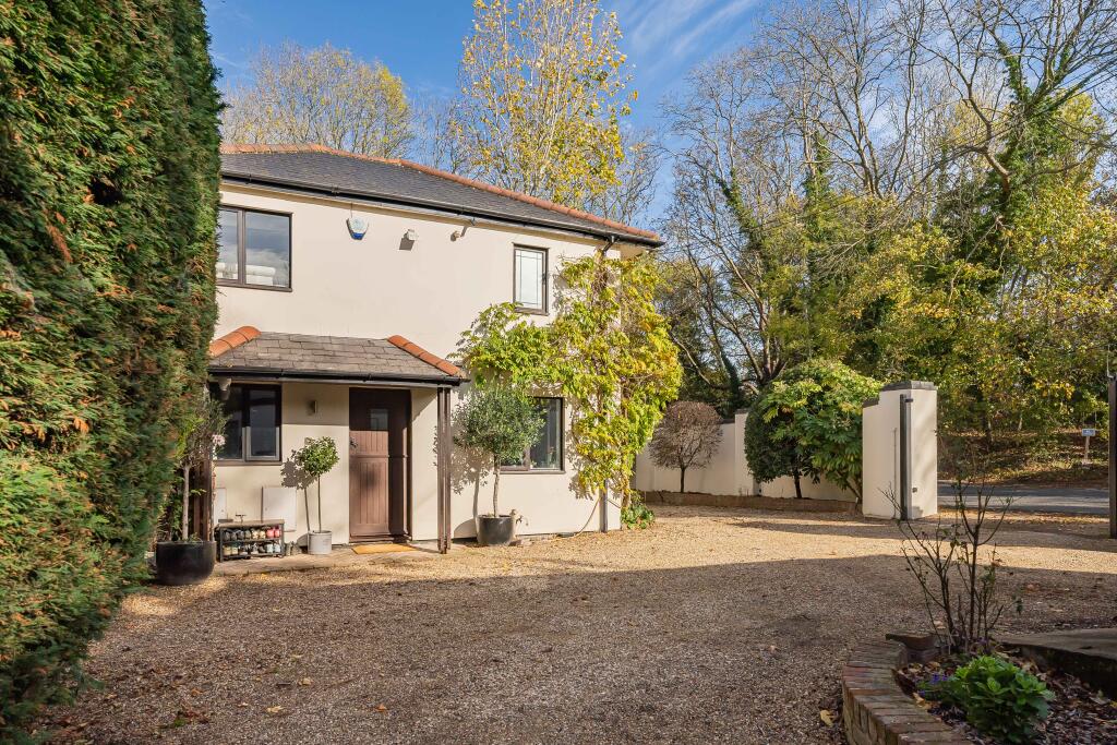 Additional image 23 of Radlett Road, Frogmore, St Albans, AL2