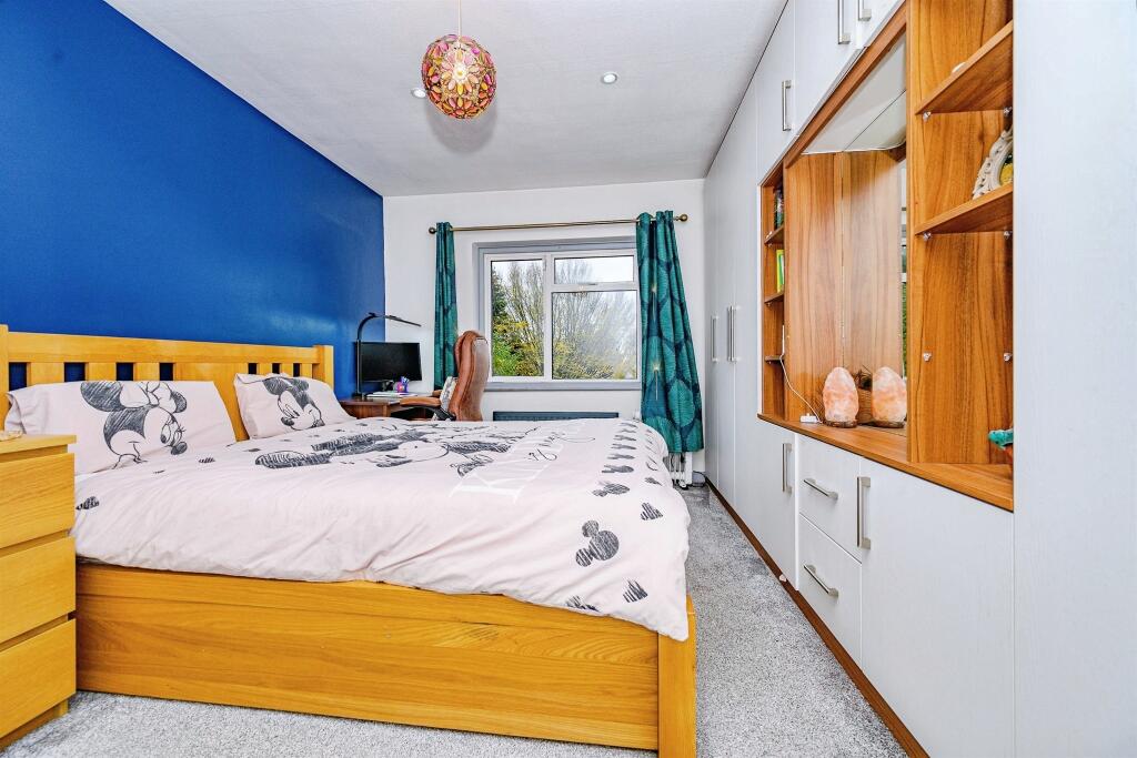 Additional image 8 of Stonecross Road, Hatfield