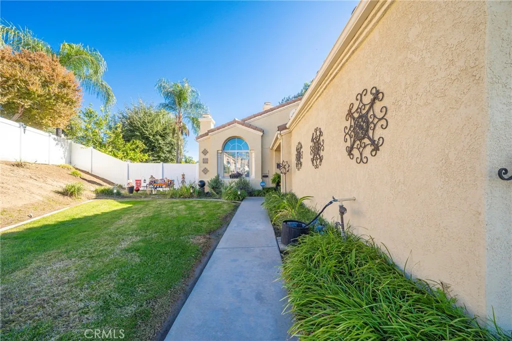 Additional image 7 of 28947 Glenrock Pl, Highland, CA 92346