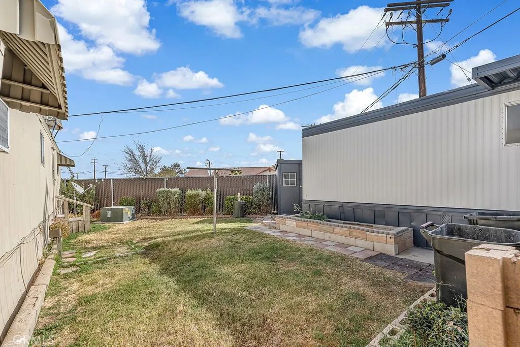 Additional image 23 of 16473 Green Tree Boulevard Unit 46, Victorville, CA 92395