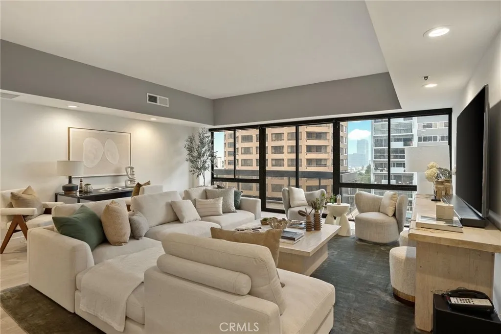 Additional image 7 of 10445 Wilshire, Los Angeles, CA 90024