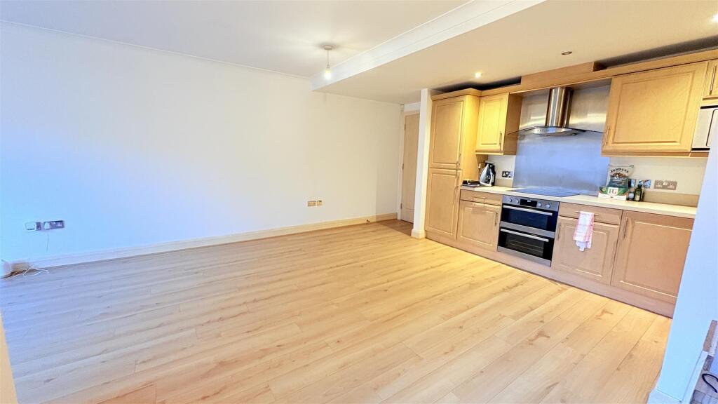 Additional image 3 of The Academy, Wake Green Road, Moseley