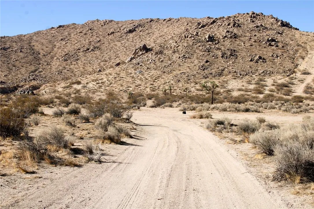 Additional image 47 of 20999 Bella Vista Drive, El Mirage, CA 92301