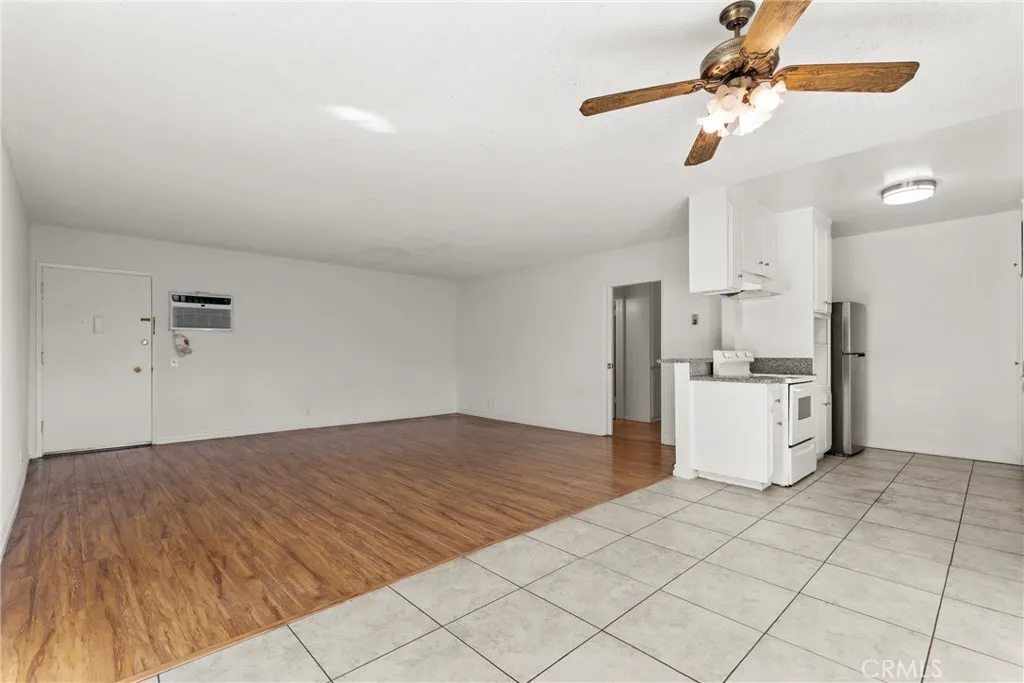 Additional image 21 of 4924 Kester Unit 10, Sherman Oaks, CA 91403