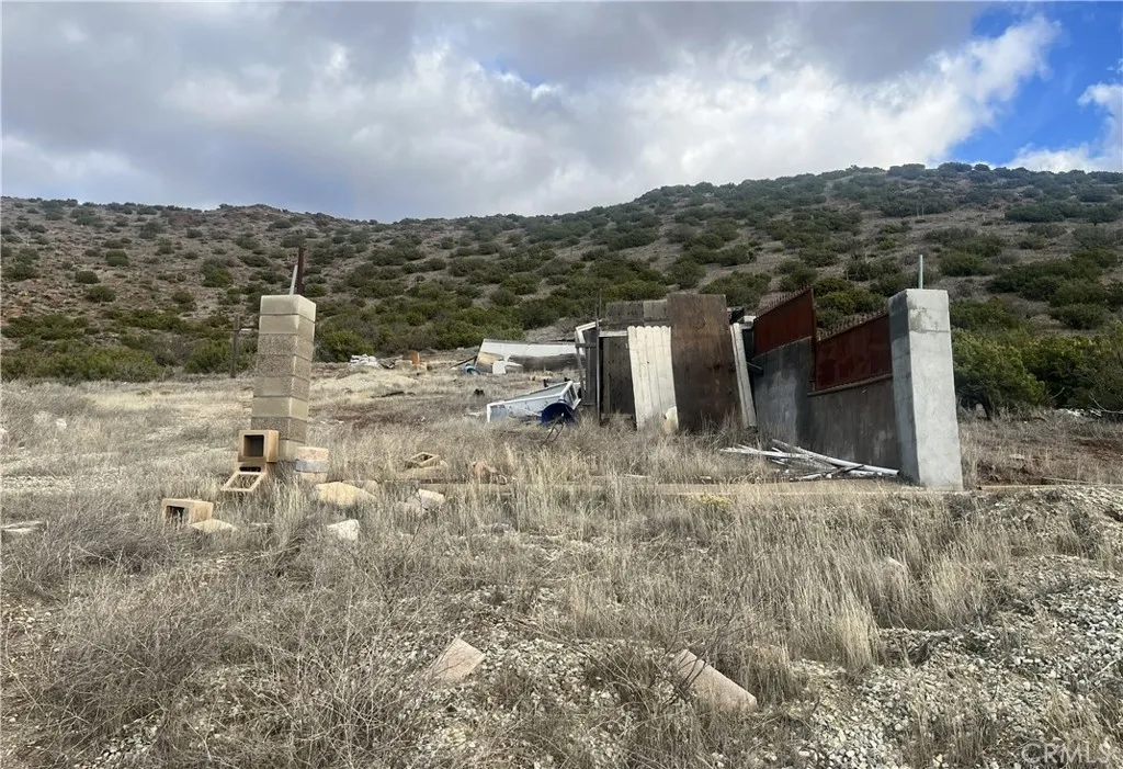 Additional image 3 of Tuckerway Ranch Rd, Acton, CA 93510