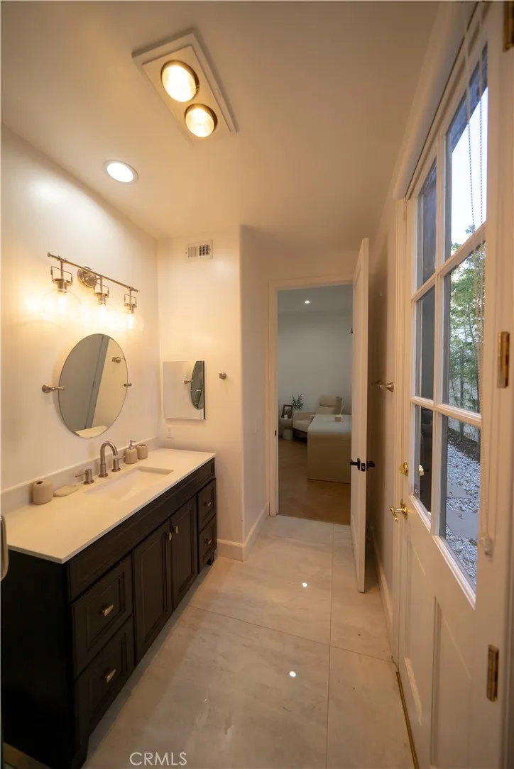 Additional image 116 of 17437 Oak Creek Court, Encino, CA 91316