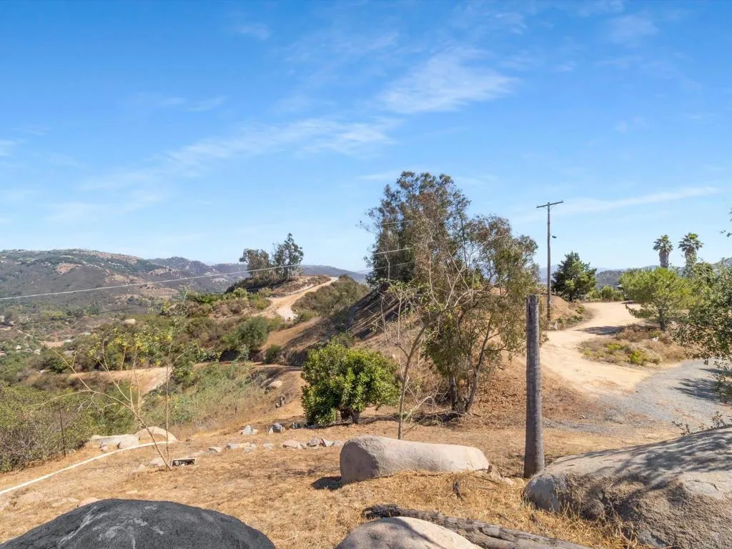 Additional image 54 of 3020 Lynn Lane, San Marcos, CA 92069