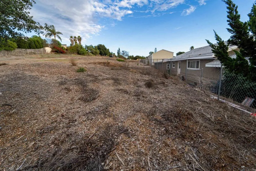 Additional image 144 of 291 Osborne Street, Vista, CA 92084