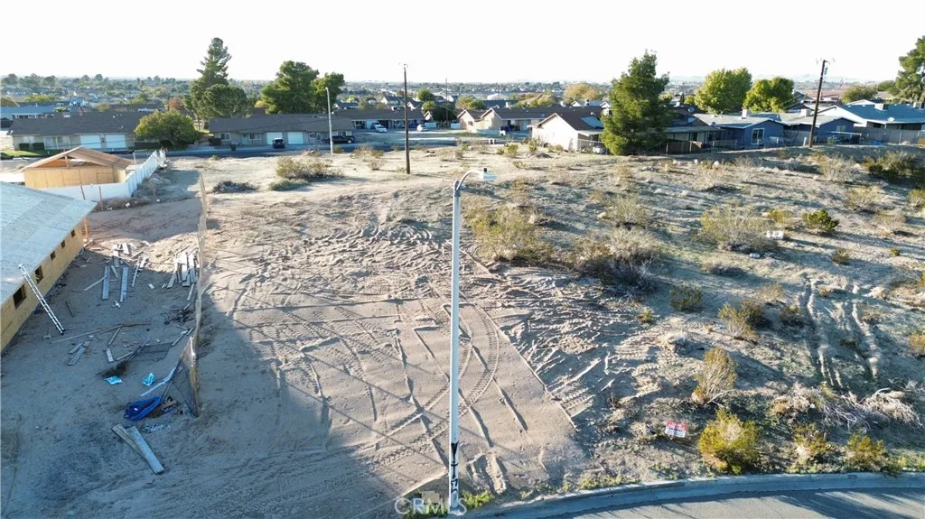 Additional image 10 of 111 Coronado Drive, Victorville, CA 92392