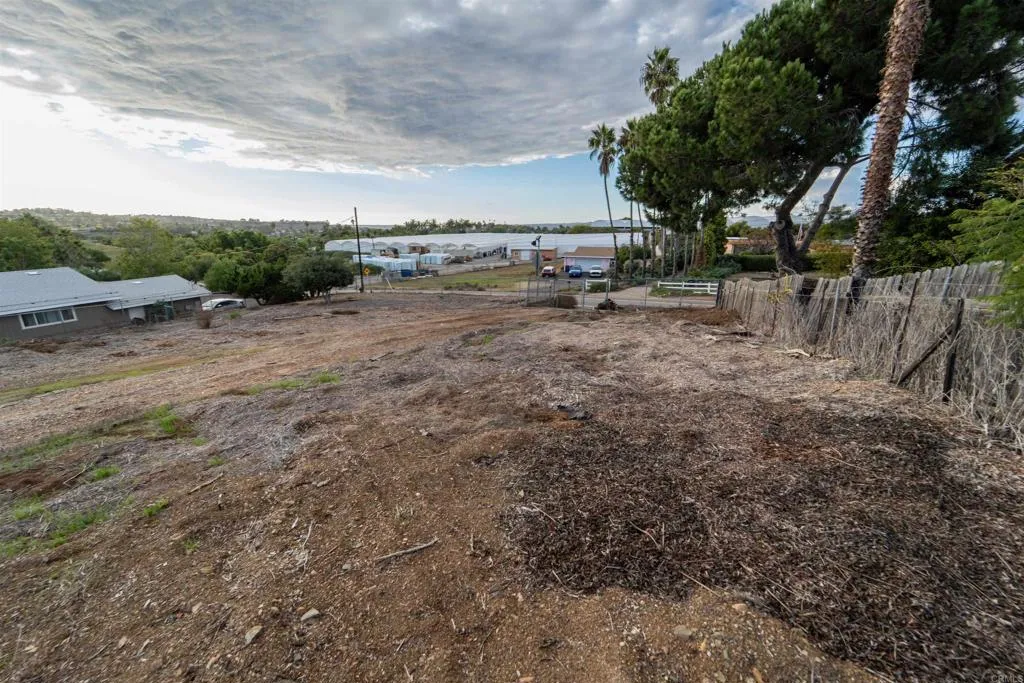 Additional image 127 of 291 Osborne Street, Vista, CA 92084