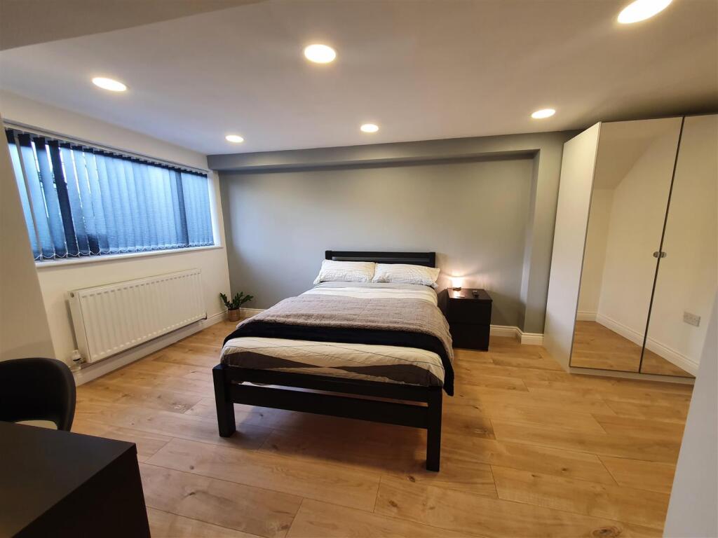 Additional image 5 of Metchley Drive, Birmingham, West Midlands, B17