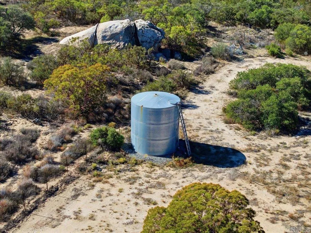 Additional image 32 of 1496 Vista De La Sierra, Boulevard, CA 91905