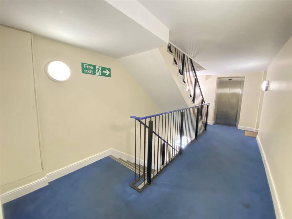 Additional image 10 of BLUE APARTMENTS 19 Francis Road, Birmingham