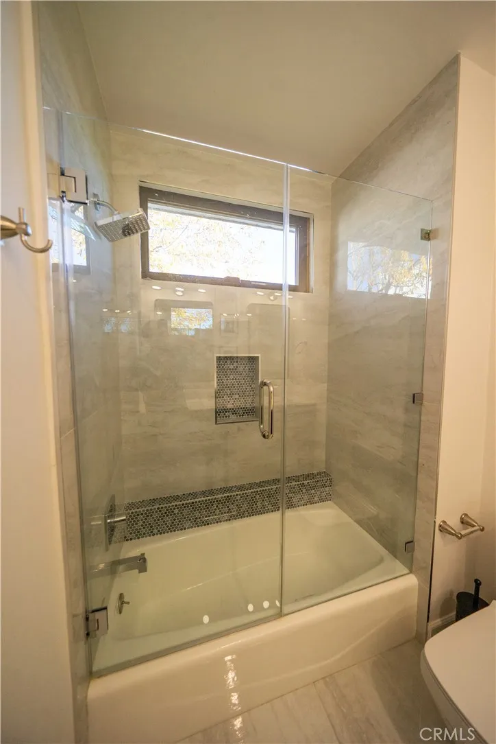 Additional image 145 of 17437 Oak Creek Court, Encino, CA 91316