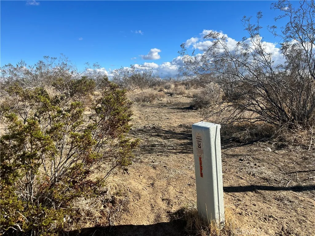 Additional image 8 of 1 Greasewood Ln, Phelan, CA 92371