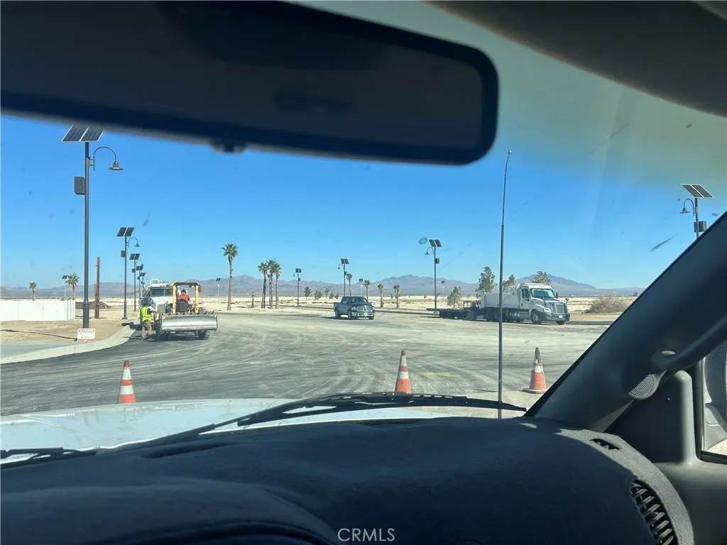 Additional image 4 of 11482 Locust Ave, Lucerne Valley, CA 92356