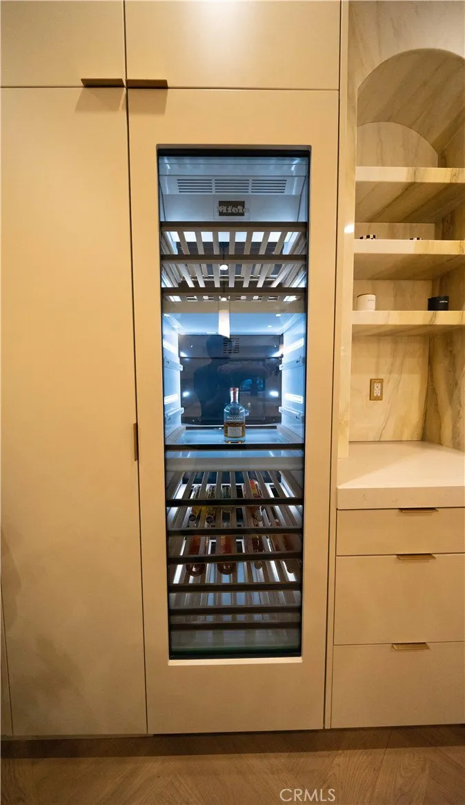 Additional image 106 of 17437 Oak Creek Court, Encino, CA 91316