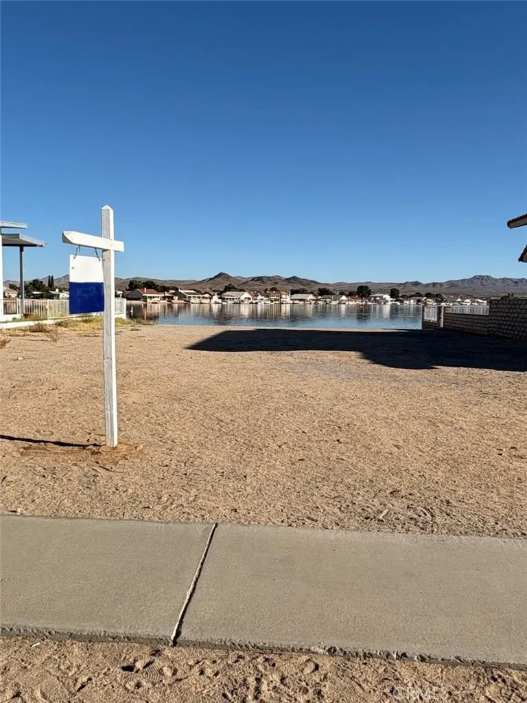 Additional image 6 of 27657 Silver Lakes Pkwy, Helendale, CA 92342