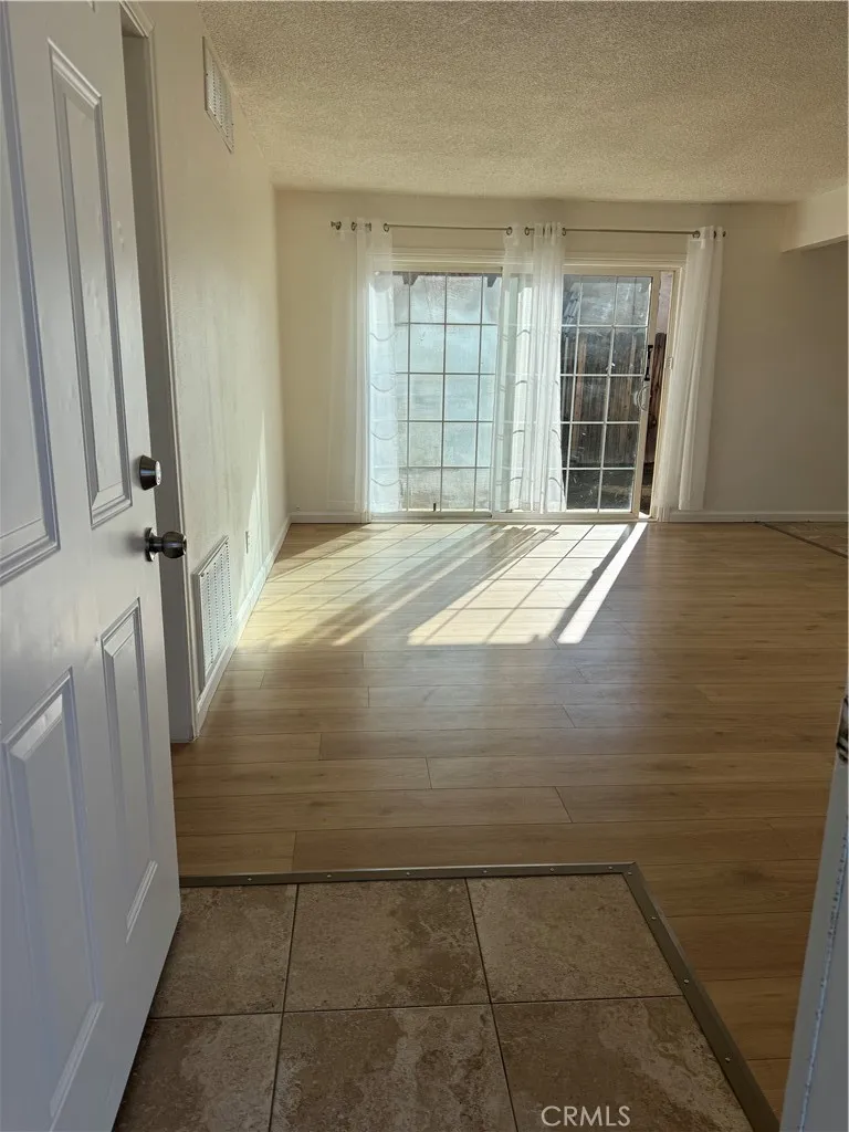 Additional image 32 of 144 E Avenue Q, Palmdale, CA 93550