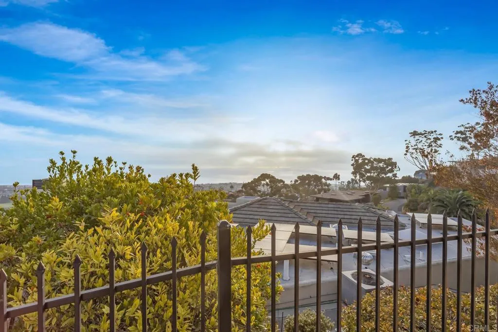 Additional image 9 of 7170 Encelia Dr, La Jolla, CA 92037