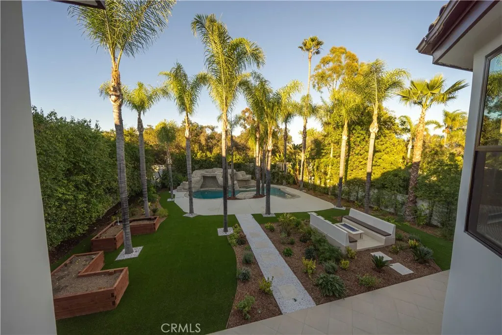 Additional image 125 of 17437 Oak Creek Court, Encino, CA 91316
