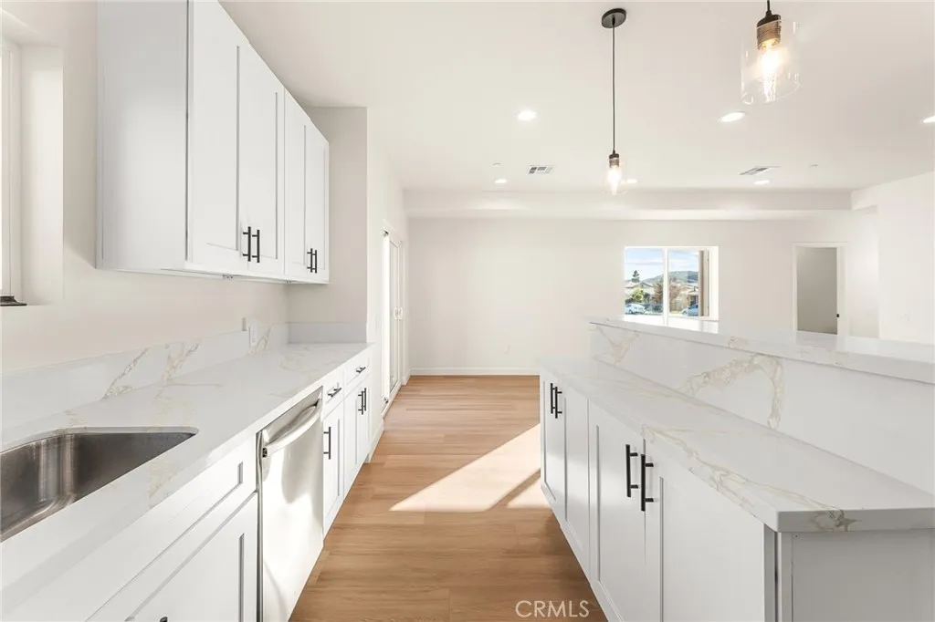 Additional image 52 of 904 Hert St, Colton, CA 92324