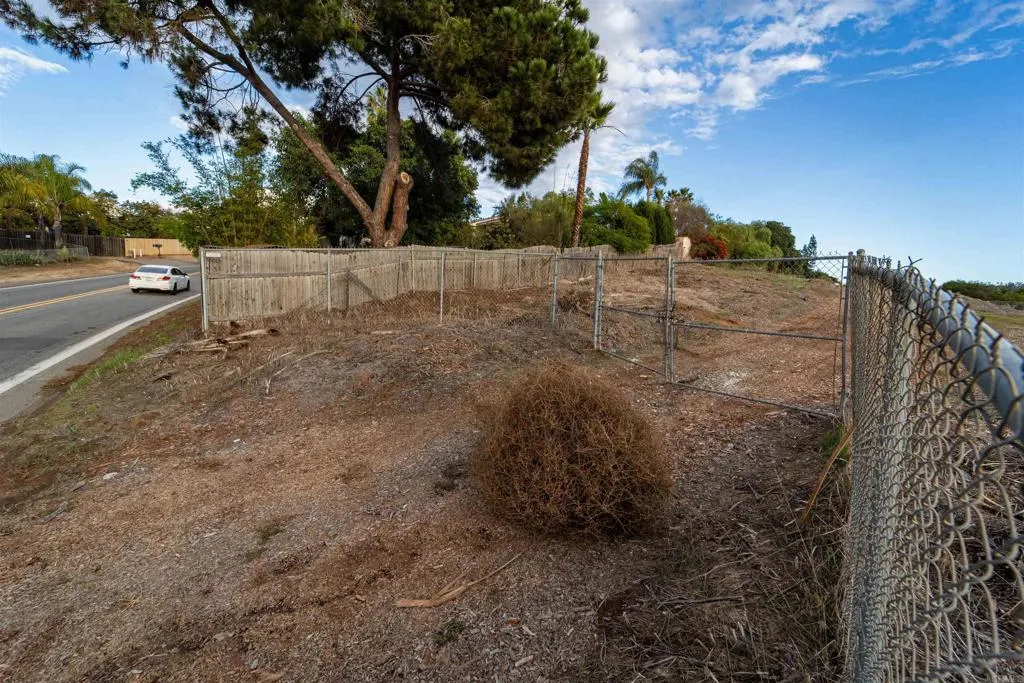 Additional image 137 of 291 Osborne Street, Vista, CA 92084