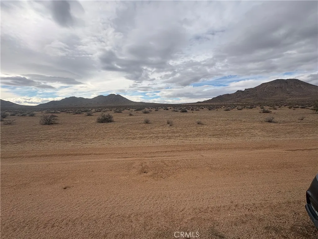 Additional image 14 of Comanche, Apple Valley, CA 92307