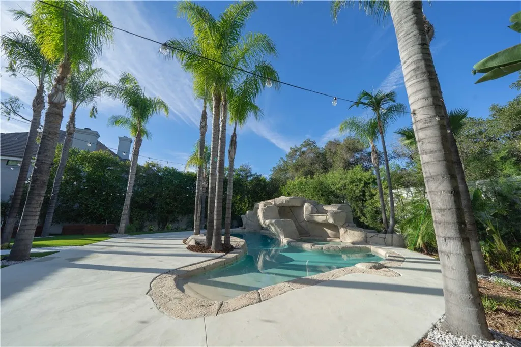 Additional image 79 of 17437 Oak Creek Court, Encino, CA 91316
