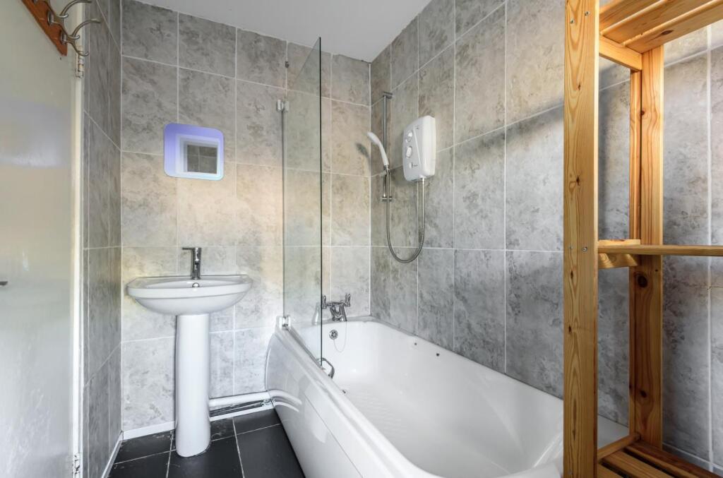 Additional image 6 of Broadfield Walk, Birmingham