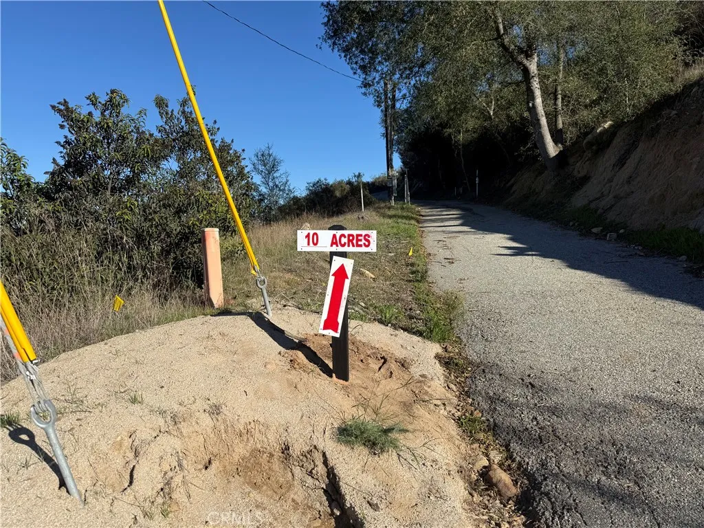 Primary image of Donnil Lane, Fallbrook, CA 92028