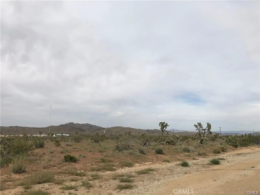 Additional image 3 of 6650 La Contenta Rd Road, Yucca Valley, CA 92284