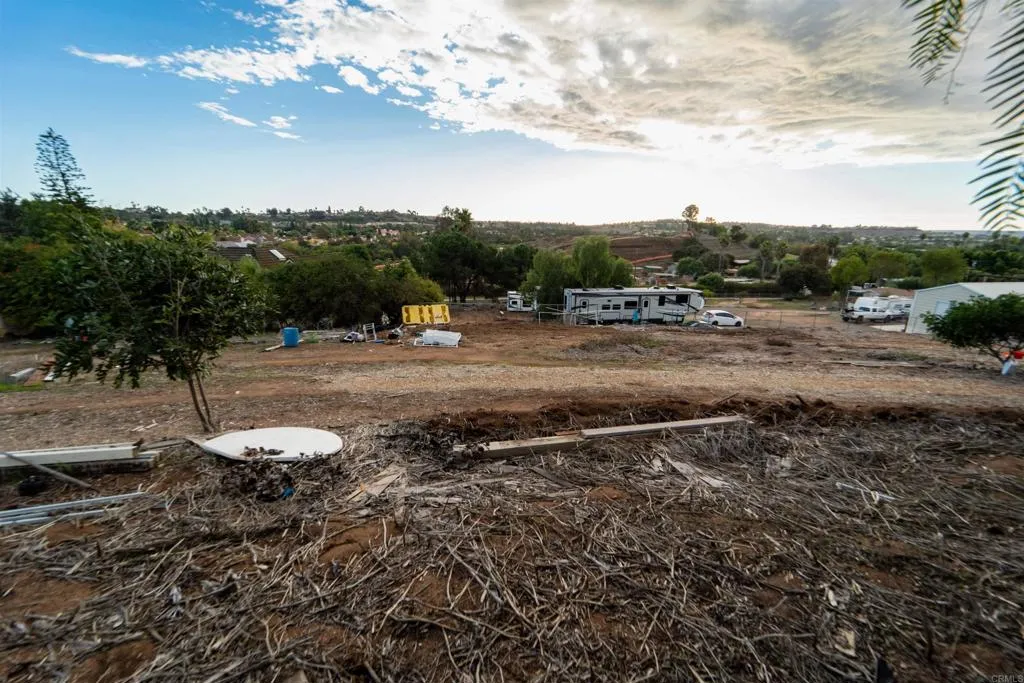 Additional image 36 of 291 Osborne Street, Vista, CA 92084